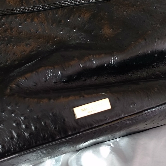 Kate spade TOTE EUC black ostrich - Picture 8 of 9